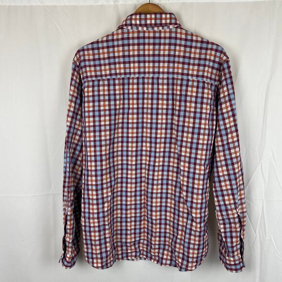 Mountain Hardwear Men's Red Plaid Button Down Shirt Lightweight Roll Sleeve L - Picture 6 of 10